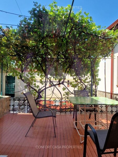 Dacia - Eminescu - Vasile Lascar - vila 4 camere - renovata 2025 - gradina